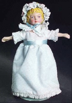 avon_victorian_collector_doll_no_box_P0000286152S0001T2.jpg