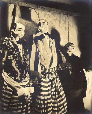 puppets.jpg