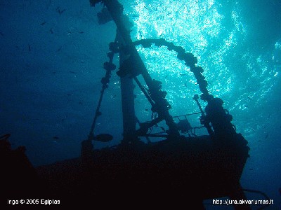 red_sea_ship_wreck.jpg