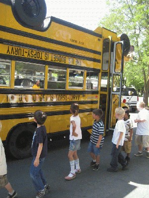 mokyklinis_autobusas_tuningas_10.jpg