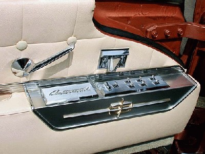 lincoln_continental_1959_15.jpg