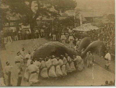 japonija_banginiu_medziokles_svente_1880_1.jpg