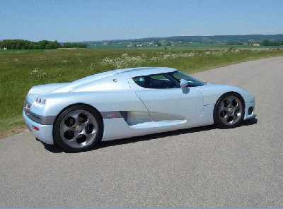 koenigsegg_ccr_01.jpg