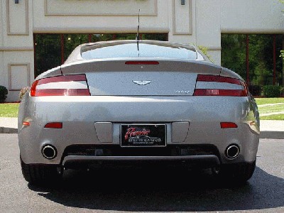 aston_martin_v8_vantage_05.jpg